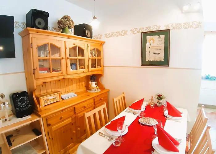 Apartments Organic Tourist Farm Gradisnik