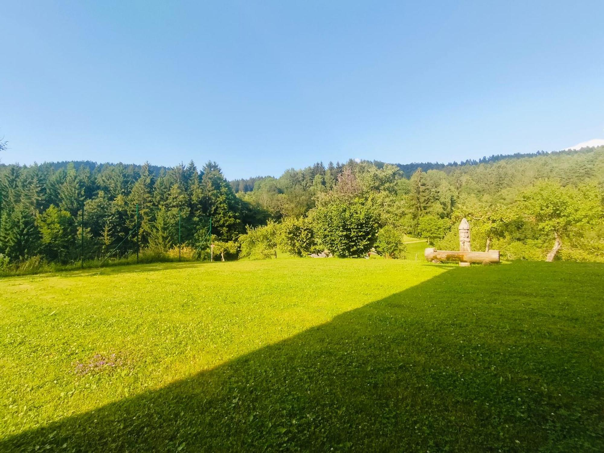 Farm stay Organic Tourist Farm Gradisnik